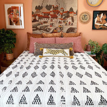 Load image into Gallery viewer, Prosperity Quilt Set by Justina Blakeney®